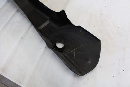 Osłona górna pasa przedniego OE 84001741 Camaro SS