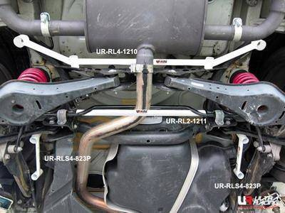 Rozpórka VW Golf 5/6 UltraRacing 2x 2-punktowa tylna dolna boczna Bars 823P