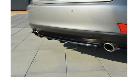 Splitter Lexus IS III T Tył Środkowy z Dyfuzorem Gloss Black