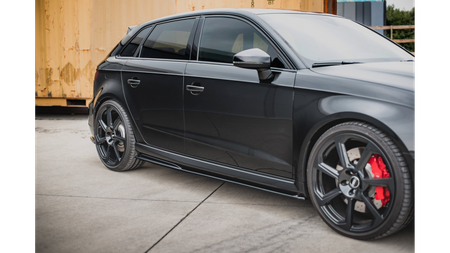 Dokładka Audi RS3 8V Facelift Sportback Progi v.2 Gloss Black