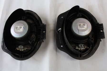 Głosniki drzwi BOSE OEM 23160568 Camaro SS 2016+