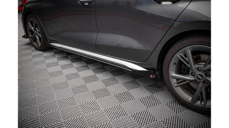 Dokładka Audi A3 8Y S-Line Progi Street Pro Black-Red + Gloss Flaps