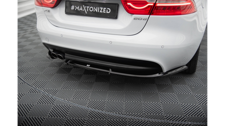 Splitter Jaguar XE R-Sport X760 Tył Boczne