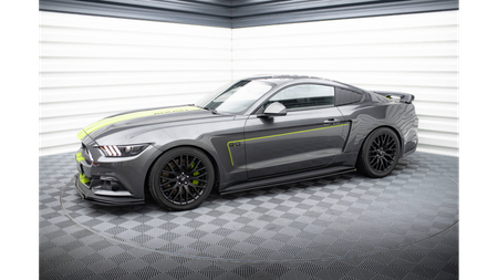 Dokładka Ford Mustang VI GT Progi Gloss Black