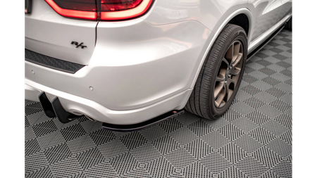 Splitter Dodge Durango III RT Rear Side Gloss Black