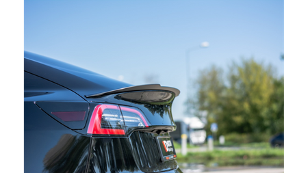 Przedłużenie Spoilera Tesla Model 3 Gloss Black