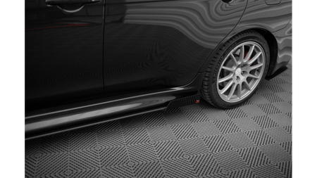 Dokładka Mitsubishi Lancer EVO X Progi Street Pro Black + Gloss Flaps
