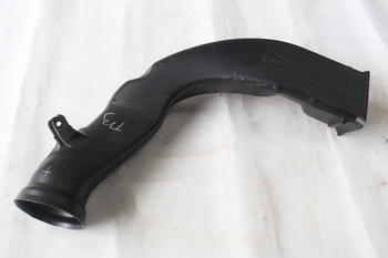 Rura dolot filtra powietrza OEM 23359957 Camaro SS 2016+