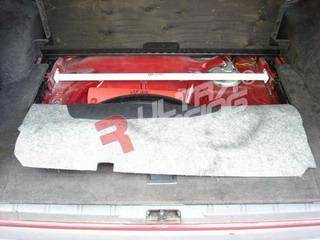 Rozpórka Volvo 850 Turbo Wagon UltraRacing tylna górna Strutbar 355