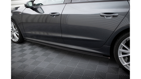Dokładka Audi A7 C8 S-Line Progi Gloss Black