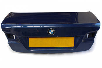 BMW E92 blue flap