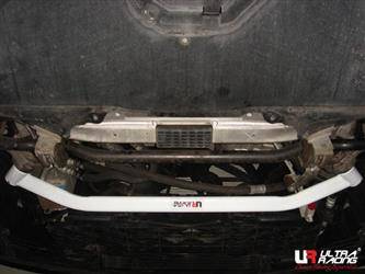 BMW 5-Series E60 530 UltraRacing 2-point front lower Tiebar