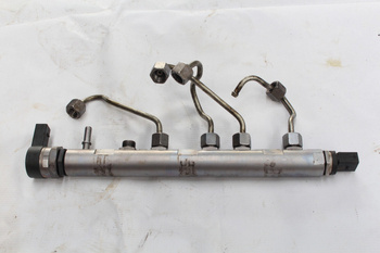 Listwa wtryskowa N47D20 BMW E87 E90 E91 E92 E93