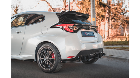 Flapsy Toyota GR Yaris IV Tył boczne Gloss Black