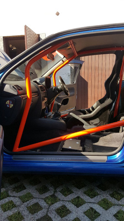 Skręcana klatka bezpieczeństwa Renault Clio 2 Sport RS Red