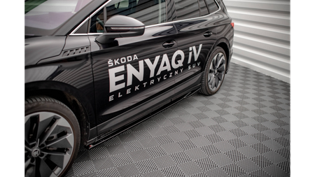 Dokładka Skoda Enyaq iV Progi Gloss Black