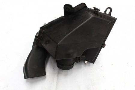 BMW E92 air filter housing 7797460-03