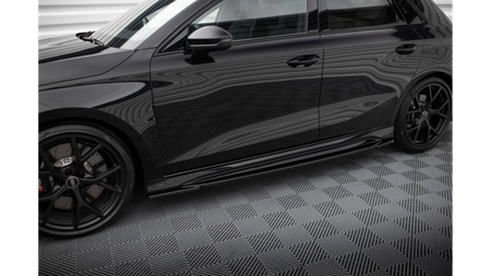 Dokładka Audi RS3 8Y Progi Gloss Black