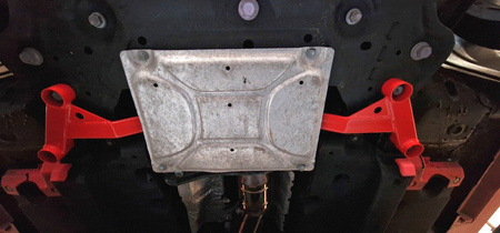 Rozpórka Toyota GR Yaris GR Four przednia dolna Red