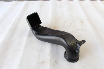 Rura dolot filtra powietrza OEM 23508889 Camaro SS 2016+