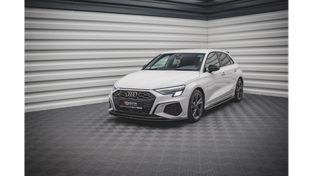 Zestaw Splitterów Audi A3 8Y v.2