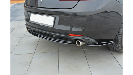 Splitter Renault Laguna III Tył Środkowy Gloss Black