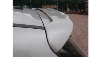 Spoiler Peugeot 207