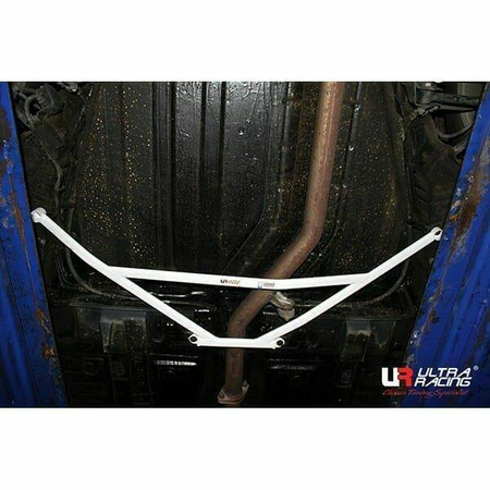 Kia Opirus 3.5 V6 2WD 03-11 UltraRacing 4-point rear lower Bar