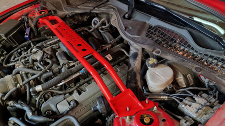 Front upper strut bar Ford Mustang VI Black