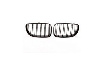 Grill BMW 1 E81 E82 E87 E88 Facelift podwójne żeberka Gloss Black