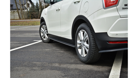 Dokładka Ssangyong Tivoli Progi Gloss Black