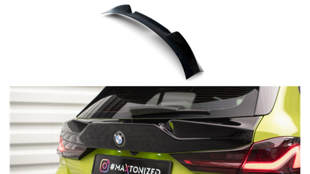 The extension of the rear window BMW 1 F40 M-Pack / M135i Gloss Black