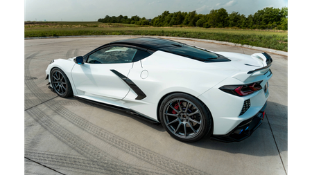 Dokładka Chevrolet Corvette C8 Progi Gloss Black