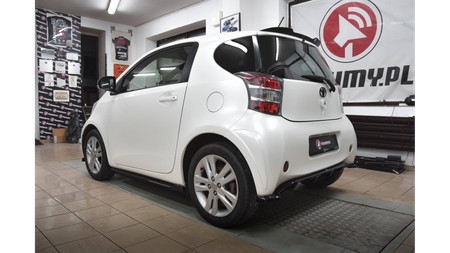 Splitter Toyota IQ Tył Środkowy z Dyfuzorem
