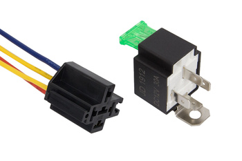Universal relay 30A with socket and fuse