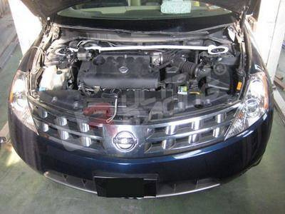 Nissan Murano 2WD 06+ UltraRacing front upper Strutbar