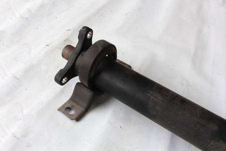 Wał napędowy OE 22999283 Camaro SS 2016+