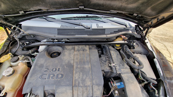 Front upper strut bar Dodge Caliber Black