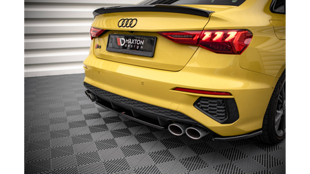 Splitter Audi S3 8Y Tył Środkowy Gloss Black