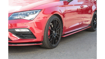 Dokładka Seat Leon III Cupra FR Facelift Progi v.3 Gloss Black + Red