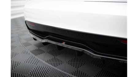 Splitter Tesla Model S Plaid I Facelift Tył Środkowy z Dyfuzorem v.2