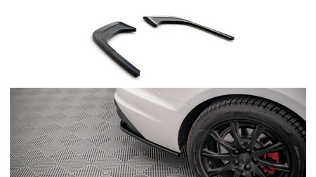 Splitter Audi A4 B9 Facelift Tył Boczne Gloss Black