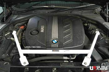 Rozpórka BMW 520 2.0D F11 10+ UltraRacing 4P przednia górna Strutbar