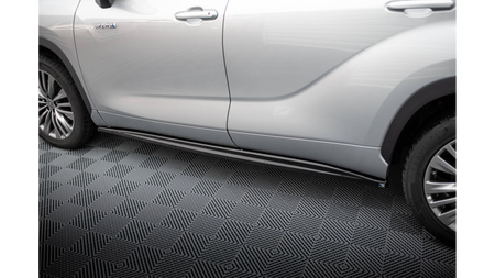 Splitters set Toyota Highlander Mk4