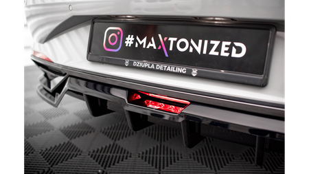 Splitter Hyundai Elantra VII Tył Środkowy z Dyfuzorem Gloss Black