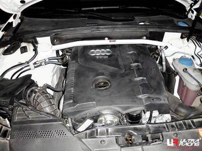 Audi A4 B8 07+ 2.0T UltraRacing 2P front upper Strutbar