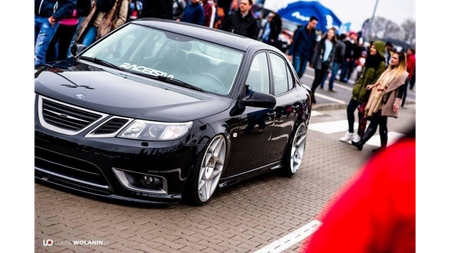 Splitter Saab 9-3 Turbo X przód Gloss Black