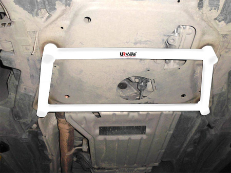 BMW X6 E71 08+ UltraRacing 4-point front lower Brace