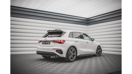 Zestaw Splitterów Audi A3 8Y v.1