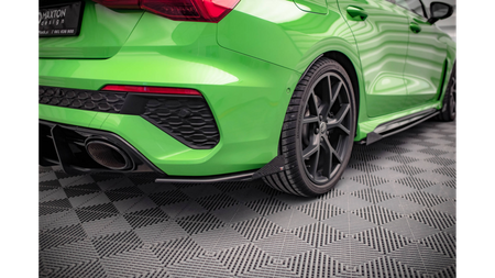 Flapsy Audi RS3 8Y Tył boczne